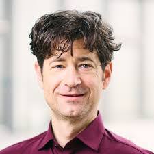 Charles Brecht's Instagram, Twitter & Facebook