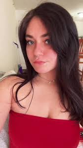 Stella Waller's Instagram, Twitter & Facebook