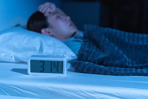 Insomnia: Causes, Symptoms, and Treatments | SPARSH Hospital
