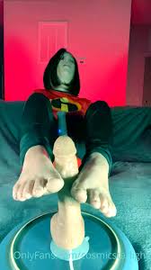 Elastigirl Gives You An Incredible Footjob – THE COSMIC GODDESS   COSMICSTARLIGHT – MP4 – FemDom HD