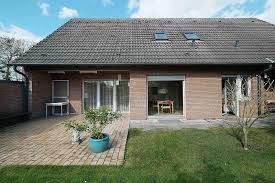 Der verkauf erfolgt durch eine erbengemeinschaft und ist somit ein privater verkauf ohne provisionszuschlag für den käufer. Raritat Einmalige Lage Mit Direktem Seeblick Schreurs Immobilien
