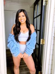 Camel toe in your bottom is stopping you from wearing your favourite tight jeans or leggings? O Xrhsths Remi Cruz Sto Twitter Some Hater Made Fun Of Me For Covering My Crotch In This Picture But Like I M Sorry I Just Have A Fat Pelvis And Wanted