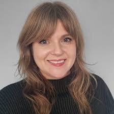 Melissa Gorski's Instagram, Twitter & Facebook