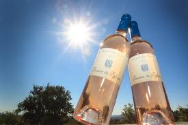 Betalingen aan ons kunnen de volgorde van de weergegeven prijzen beïnvloeden. Domaine Du Deffends La Route Des Vins De Provence