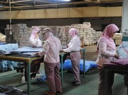 Kerja lapangan pada bagian keuangan kantor kementerian agama kab.bogor dengan baik. Pt Unitex Tbk A Fully Integrated Textile Manufacture