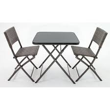 Table en bois vintage sur balcon avec cuisine. Ensemble Balcon Ankara De Kettler