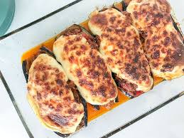 Gefullte Melanzani Griechische Art Papoutsakia Melanzani Lebensmittel Essen Essen