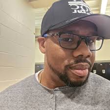 Do you guys follow Tiffany Toth ?