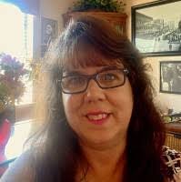 Dora Manning's Instagram, Twitter & Facebook