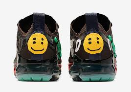 Which is best for buying sneakers?! The Bold Design Of The Cactus Plant Flea Market X Nike Collab Is Here Cnk Daily Chicksnkicks