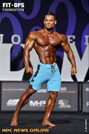 Jeremy buendia is an american professional bodybuilder who competes in the ifbb men's physique division. Results Jeremy Buendia Wins The 2017 Physique Olympia Evolution Of Bodybuilding