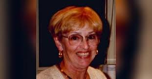 Frances Curtis Howe Obituary