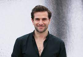 Pour les articles homonymes, voir fitoussi. Gregory Fitoussi La Biographie De Gregory Fitoussi Avec Gala Fr