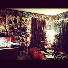 Pin By Abba On Rooms Emo Room Emo Bedroom Emo Bedroom Ideas