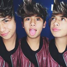 Hey hey les tengo un regalo de navidad adelantado! 👇🏻🎄 Acabe de pasar mi  número a las historias de Instagram📷 SI MI NÚMERO 🤭, comenta mucho y  corre a ver las historias