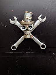 How To Make Scrap Metal Art Scrapmetalart Scrap Metal Art Metal Art Metal Artwork