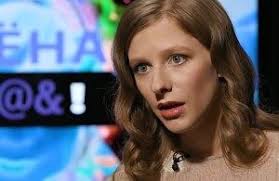 Лиза арзамасова и илья авербух поженились в декабре 2020 года, а уже в августе стали родителями. 51hnpv1xvsapom
