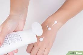 3 Ways To Remove The Smell Of Bleach From Your Hands Wikihow