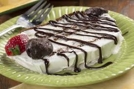 You will be amazed that your whipped cream will stay this beautiful for a few a days. 41 Amazing Whipping Cream Dessert Recipes Mrfood Com