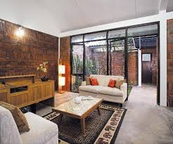 Ruang tamu luas tanpa sekat. Photo Ruang Tamu Taman Tengah House At Kranggan 14 Desain Arsitek Oleh Akanoma Yu Sing Arsitag