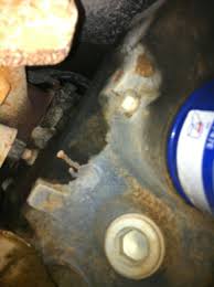 When a head gasket fails, coolant leaks into the cylinders and is burned along with the air and fuel mixture. Major Oil Leak Intake Manifold Head Gasket On 2005 5 3 Z71 Chevrolet Forum Chevy Enthusiasts Forums