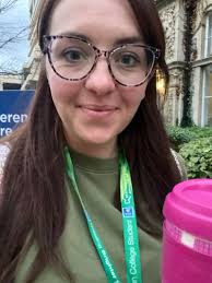 I've officalky gone back into education for the first time in over a  decade. The career change into primary education starts here! You are never  too old to learn.