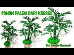 Botol fanta 1 l 3. Pohon Palem Dari Plastik Kresek How To Make Palm Plants From Plastic Bags Bunga Kresek Youtube Pohon Palem Bunga Botol Plastik Bunga