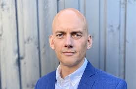 Katy Holder's Instagram, Twitter & Facebook