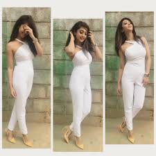 Aindrita Ray Beautiful Hd Photos Images Pictures Actress World Aindrita ray, the bengali beauty who charmed the kannada industry with films like meravanige, also went on to win accolades for her performance in manasaare, where she was paired with dimpled actor diganth, who she is now married to.