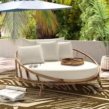 Figure Out Additional Relevant Information On Outdoor Patio Ideas Look At Our Website Outdoorpatioideas Patio Daybed Patio Decor Outdoor Patio Decor