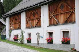 Haus mandl is situated nearby to mariapfarr, close to kreuzbühelkapelle, sankt andrä im lungau. Haus Mandl Bewertungen Fotos Preisvergleich Mariapfarr Osterreich Tripadvisor