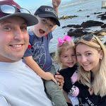 Alyssa Sawicki's Instagram, Twitter & Facebook