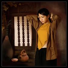 There was no waist but a curve. Ao Yem And Its History The Beauty Of Vietnam