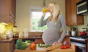 Seperti kita ketahui, selama mengandung, ibu hamil wajib memilah milah makanan ataupun minuman yang dikonsumsi. Demi Jaga Pertumbuhan Janin Ini 7 Minuman Sehat Untuk Ibu Hamil Okezone Lifestyle