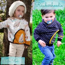 Wir möchten hier allen nähfreunden / nähfreundinnen die möglichkeit geben, auch ohne größeren geldeinsatz an qualitative schnittmuster für kinderkleidung zu kommen. Gratis Schnittmuster Fur Den Raubarhoodie Gr 92 Von Berlinerie Free Patterns