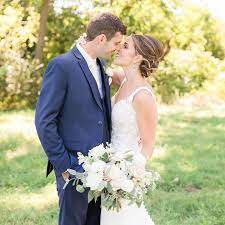 Still Can T Believe It When You Say Your Mine And I Am Yours Foreverfleege Emilycrallweddi Memphis Wedding Photographers Wedding Photography Wedding Photos