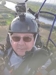 Who has bails of straw for sale. I need some to decorate my yard.