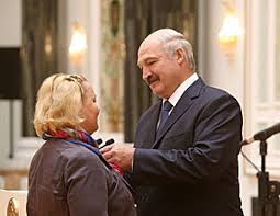 August fälschen, rief sich mit mehr als 80 prozent der stimmen zum sieger aus. Latest News Of Belarus Politics Society Culture Sport Belarus News Belarusian News Belarus Today Belarus By