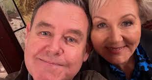 Corrie actor shares poignant farewell message as co-star leaves after 25  years