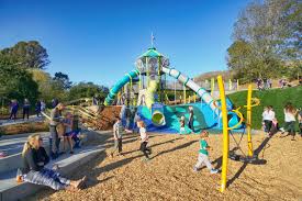 Challenging, with a handful of blind shots. Sinsheimer Park Playground Rrm