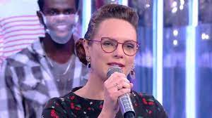 Pour cela, ils doivent se souvenir des mots exacts de la chanson. N Oubliez Pas Les Paroles Le Record De Victoires Est Tombe