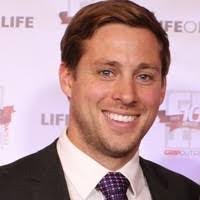 Aaron Linn's Instagram, Twitter & Facebook