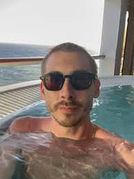 a long strange spring wherein I watched a SpaceX rocket explode over the  Gulf and discovered a pineapple in the woods