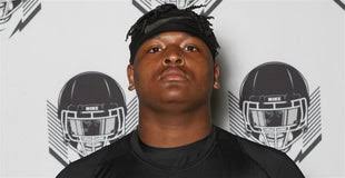 Leandre Davis Headlines