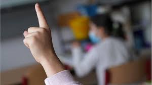 Viele eltern fragen sich, wie es nach den osterferien weitergeht. Schulen In Nrw Nach Ostern Testpflicht Und Chaos Bei Wechselunterricht Nrw