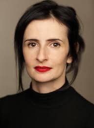 News: Nottingham Playhouse announces full casting for The Memory of Water. 