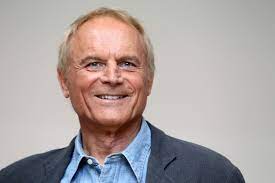 Every sunday before cable tv and blockbuster (ages before vod and netflix), one out of the five tv channels available had movies from 12pm till 12am and once in a while there was a terence hill and bud spencer film. Terence Hill Biography Net Worth Age Height And Wife Abtc