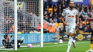 Leeds United feiert Auswärtssieg gegen Wolverhampton: Okafor trifft! - Imagen principal del artículo