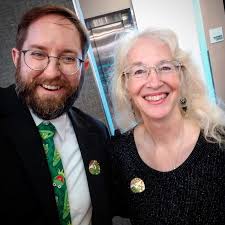 Puppets and Banjos: September 2018