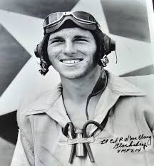 Robert McClurg signed 8x10 glossy photo VMF-214 Black Sheep Fighter Ace 7V  WWII
